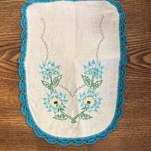 Vintage Floral Embroidered Doily with Blue Trim